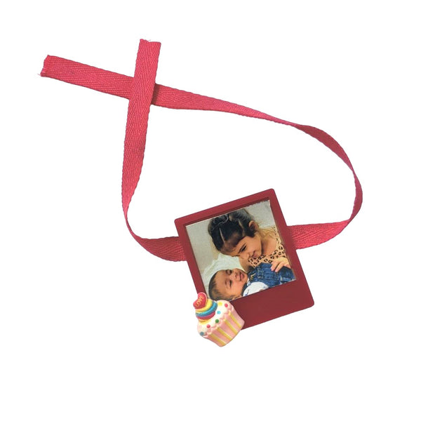 Photoframe Fridge Magnet Rakhi - Cupcake