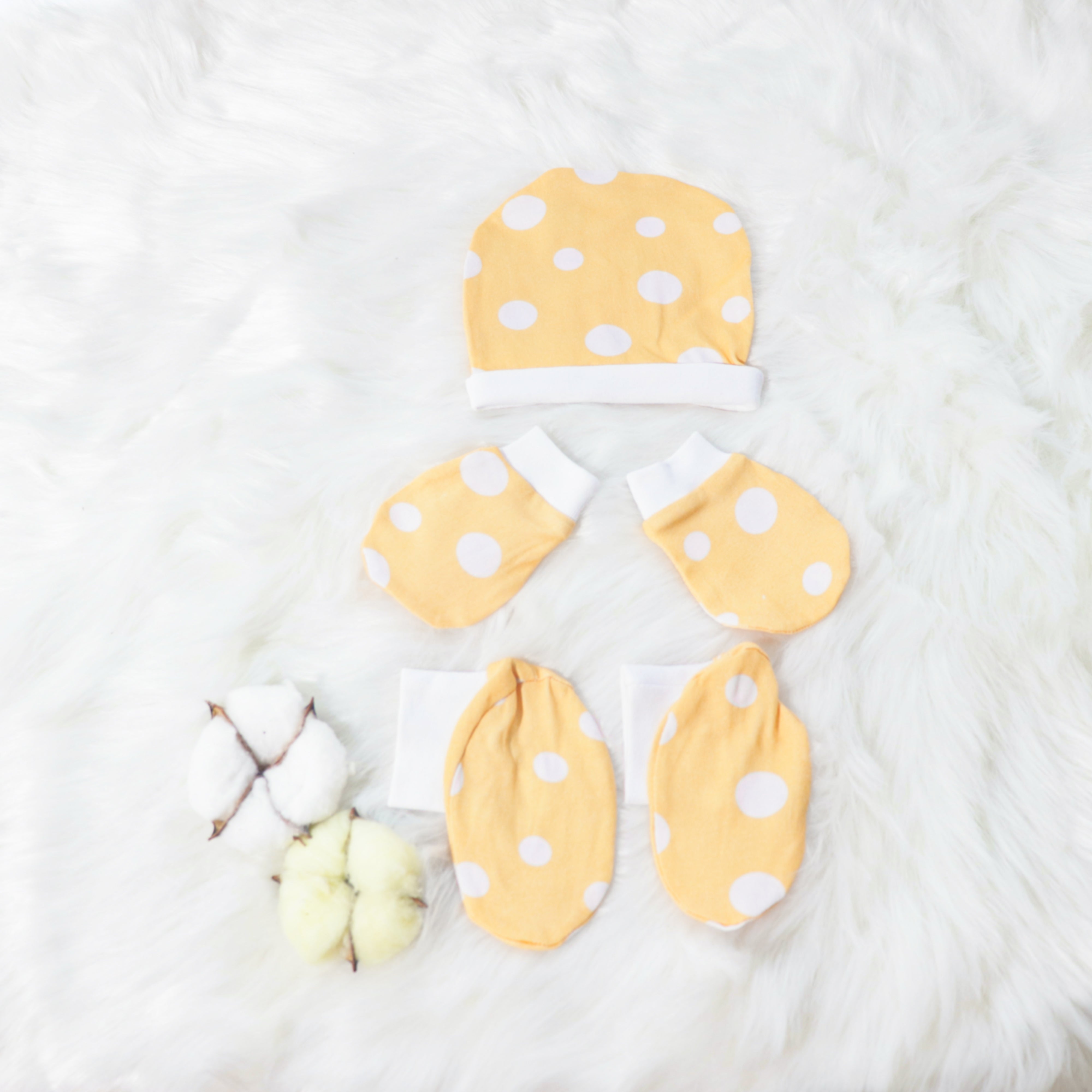 Cute Polka-Cotton Caps, Mittens & Booties Set