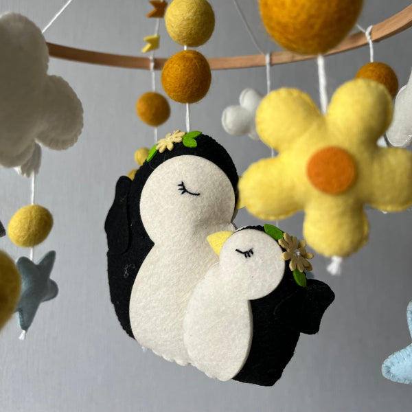 Cot Mobile - Penguin Dreamland