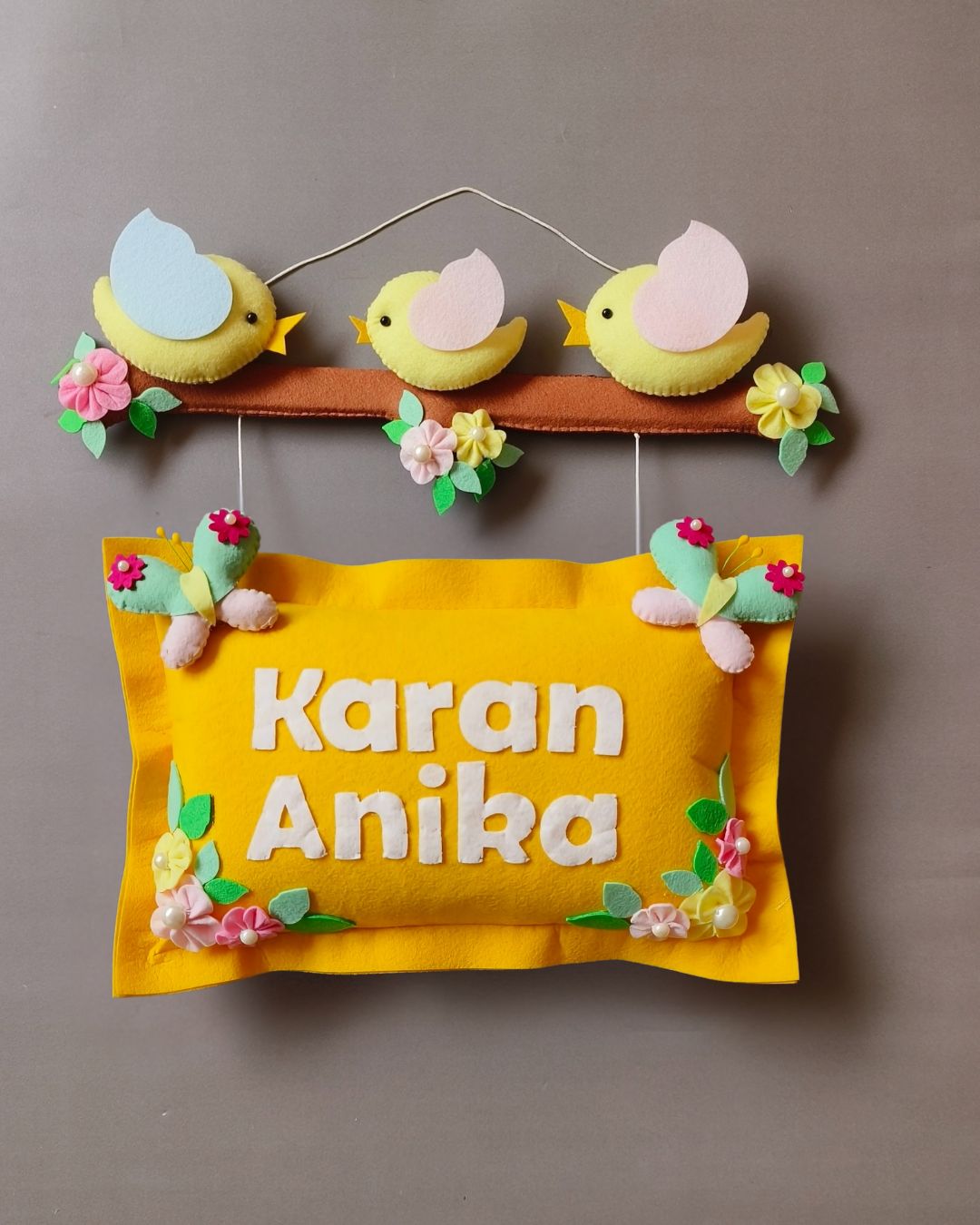 Bird Family for Siblings  Customized Name Plate Wall Hanging