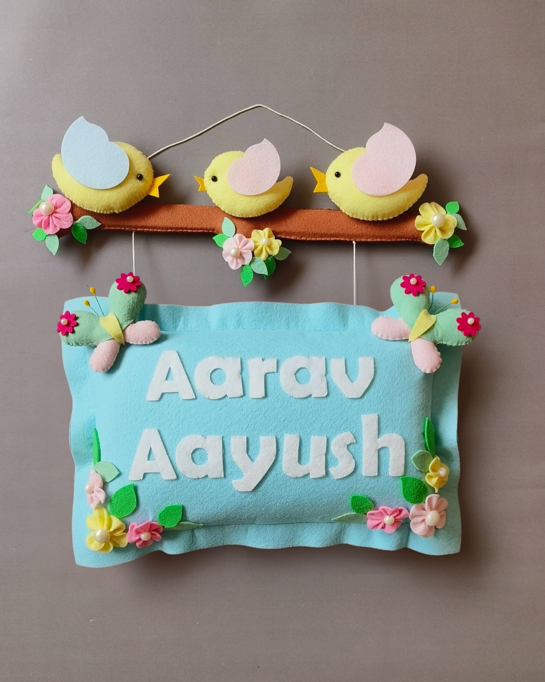 Bird Family for Siblings  Customized Name Plate Wall Hanging