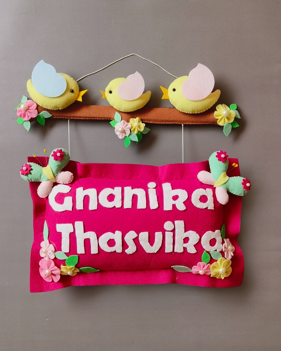Bird Family for Siblings  Customized Name Plate Wall Hanging